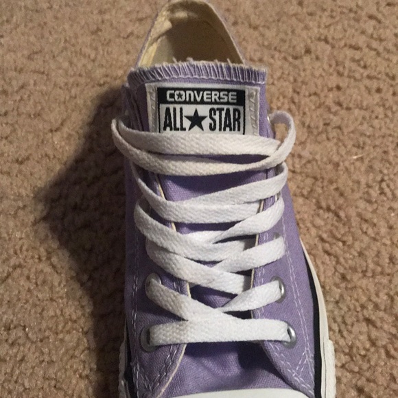 Lilac Converse - Picture 3 of 4